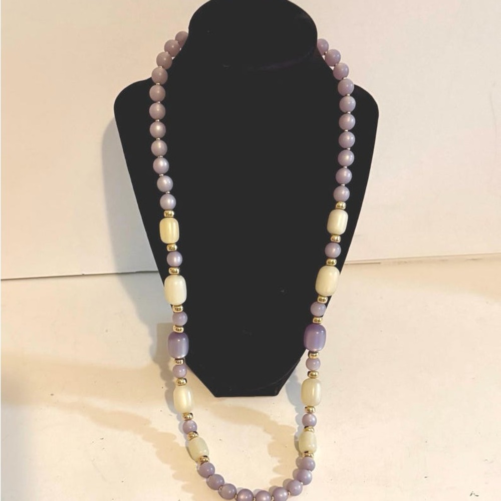 Vintage Napier “moon glow” Lavender Glass Bead Necklace: Gold-Toned Clasp, 29" - Picture 2 of 6